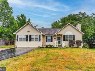 11572 Lantern Ln, Waldorf, MD
