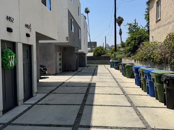 4454 1/2 Turquoise St #4454-1/2