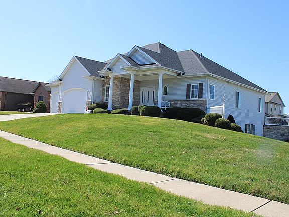 2nd image of 203 Heatherstone Dr