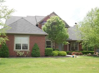 13104 Gorget Dr, South Lyon, MI 48178