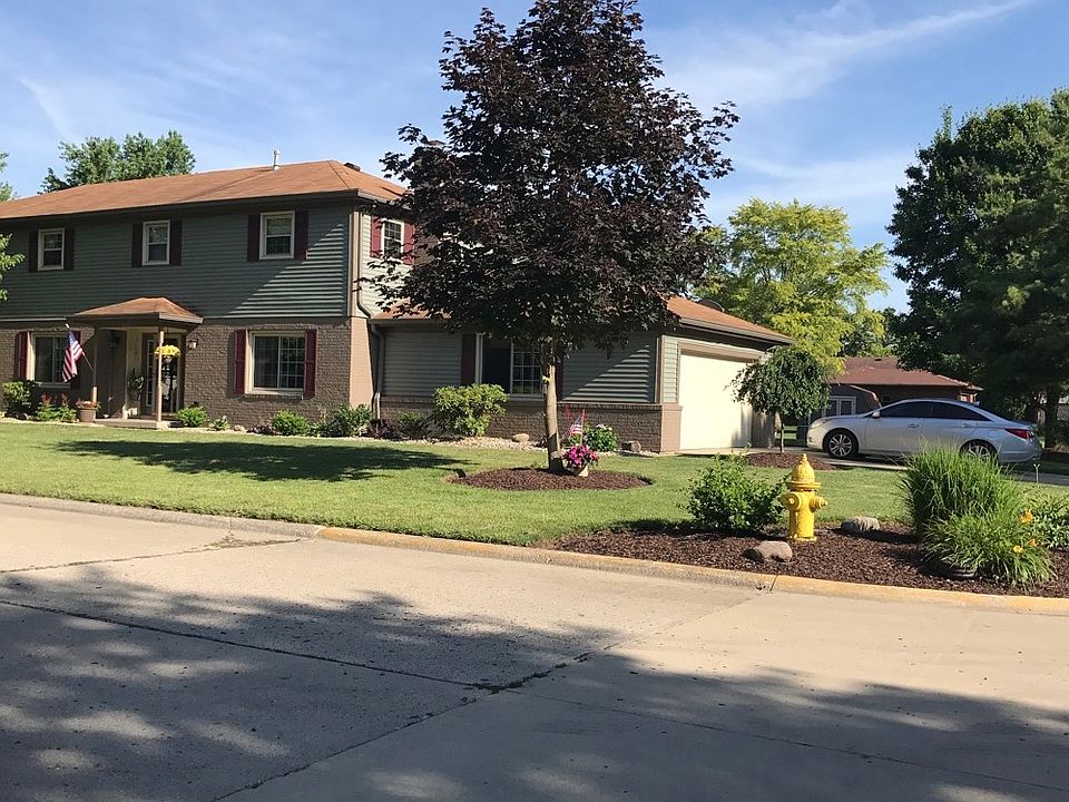 1st image of 1061 Mohr St