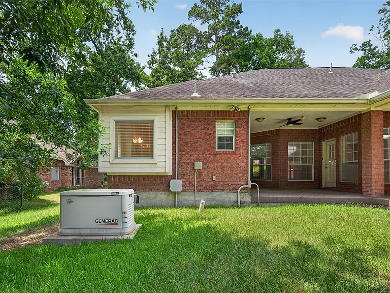 2314 Carriage Run E — Photo 44