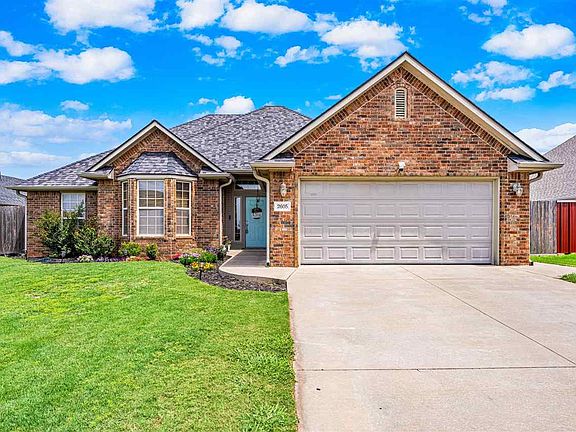 4th image of 2605 Meadowview Dr