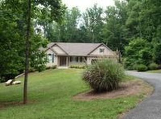 44 Catamaran Ln, Moneta, VA 24121
