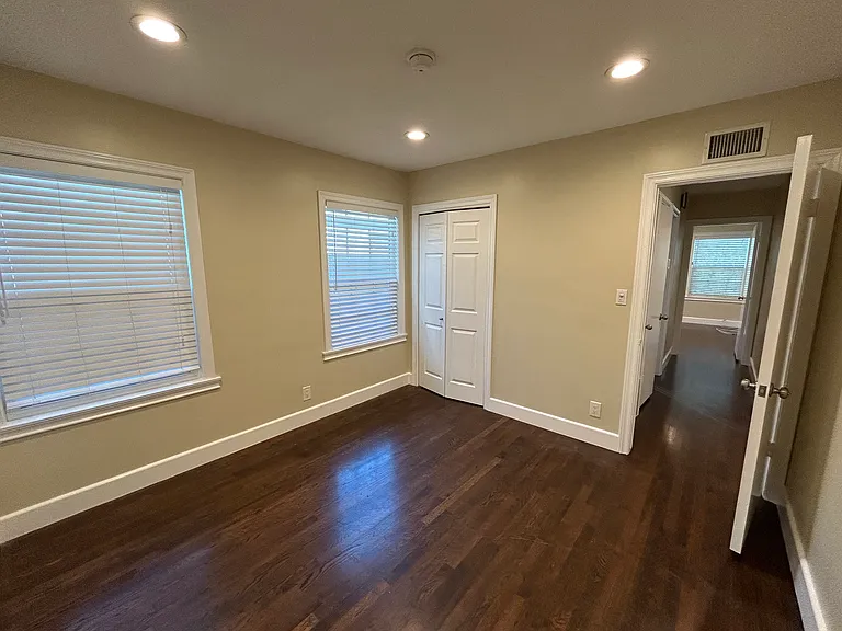 5328 W 142nd Pl — Photo 9