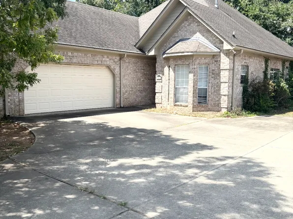 144 Penhale Park Rd, Helena, AL 35080