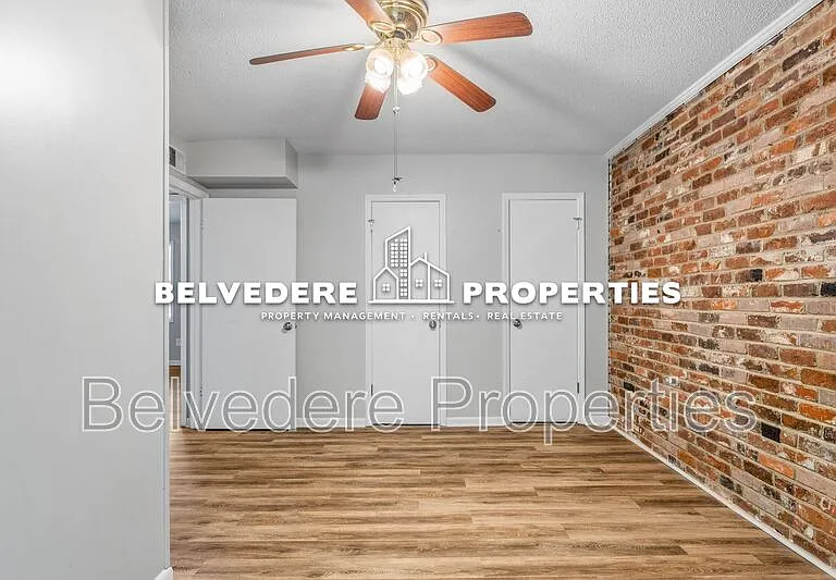 360 S Cherry St #B — Photo 16