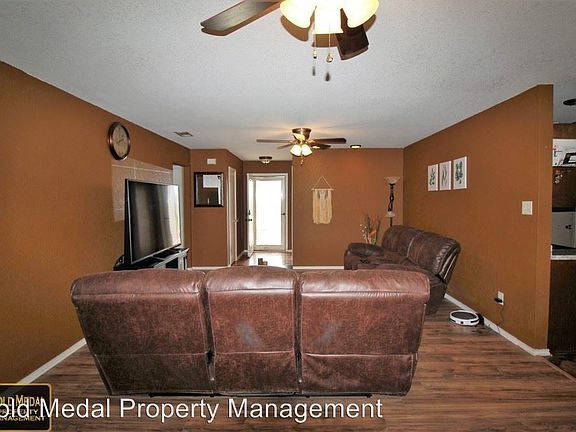 5th image of 4606 Greyhound Dr