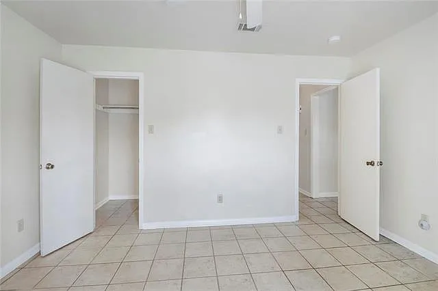 4951 Eastern St — Photo 8