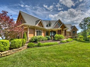 77 Swift Barlow Dr, Blairsville, GA 30512