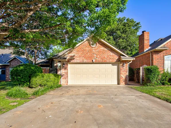 918 Bluestem Rd, Enid, OK 73703