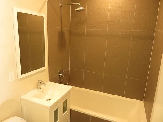 Rented by Rennit Inc. | media 8