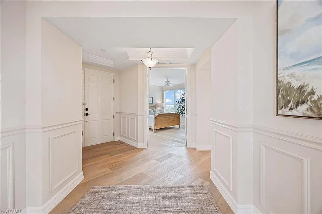 3 bed, 3.0 bath, 2187 sqft, $16,000 — Photo 4