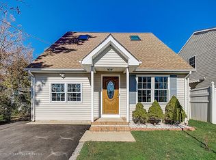 980 Lynnwood Ave, Brick, NJ 08723