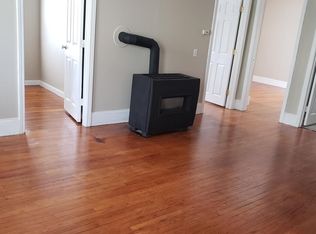 62 Pitman St APT 2E, Fall River, MA 02723
