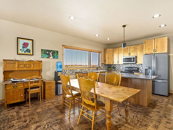 4th image of 29 Rainbow Rd