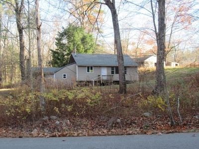 33 McCrillis Road, Nottingham, NH, 03290