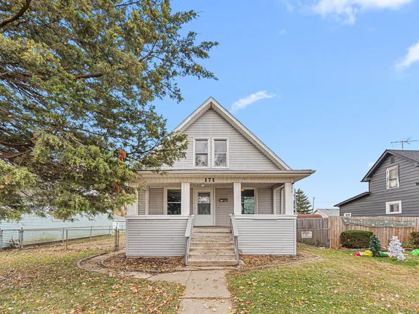 171 S Blaine Ave, Bradley, IL 60915