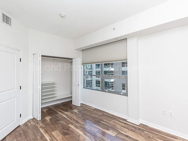 253 10th Ave #525 — Photo 15