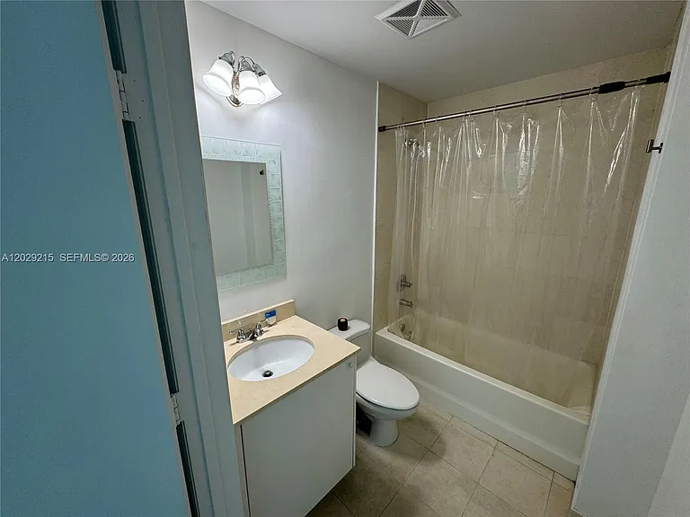 60 SW 13th St #2807 — Photo 11