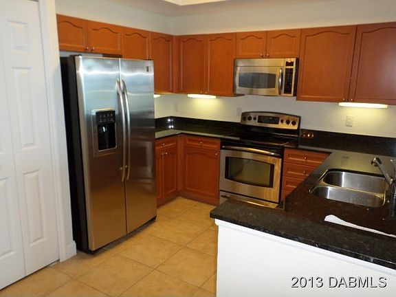 2nd image of 2 Oceans Blvd #1805