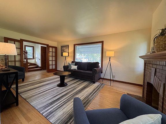 2nd image of 5640 N 33rd STREET