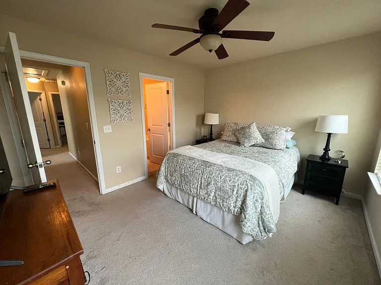 1542 Bluewater Way — Photo 13