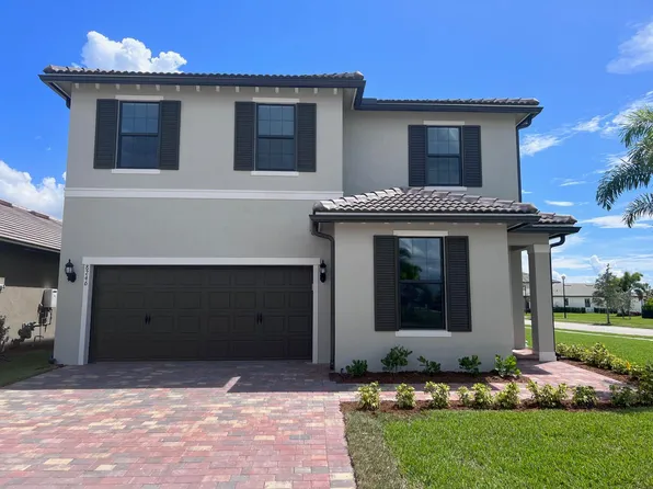 8246 Cadre Noir Rd, Lake Worth, FL 33467