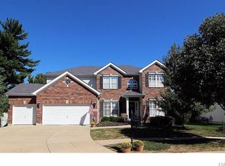 12019 Manhattan Place Dr, Saint Louis, MO