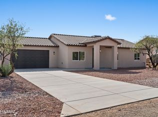 1832 Via Nevada, Rio Rico, AZ 85648