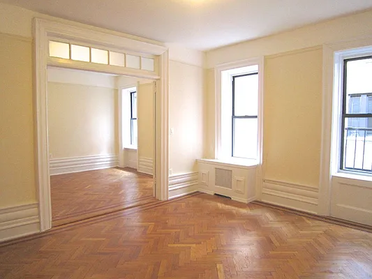 Rented by City Connections Realty | media 25