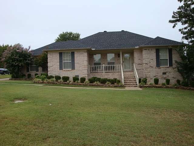 1st image of 51 White Oak Cir