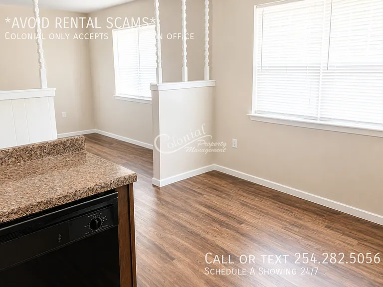 926 Holly St — Photo 8