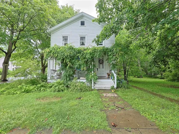 39 N Parsonage Street, Rhinebeck, NY 12572