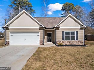 45 3rd Ave E, Dallas, GA 30157