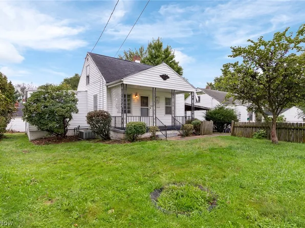 3213 Regent Ave NE, Canton, OH 44705