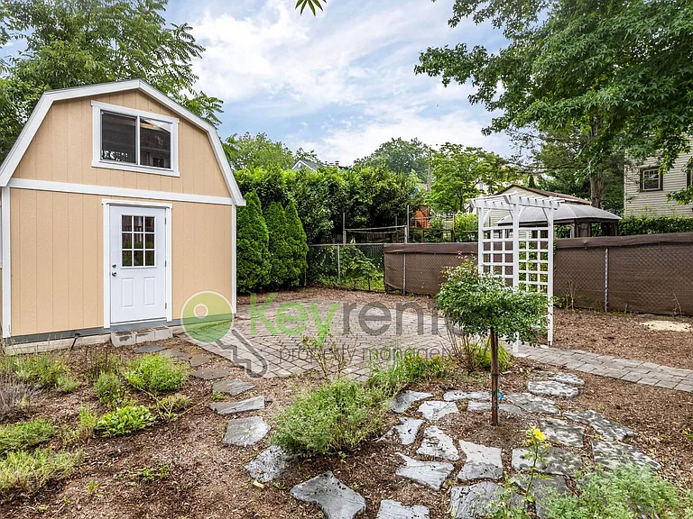 22 Preston St — Photo 20