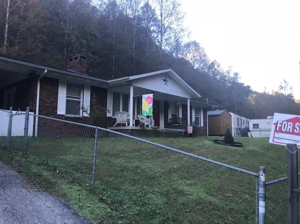 4270 Perkins Madden Rd, Vicco, KY 41773