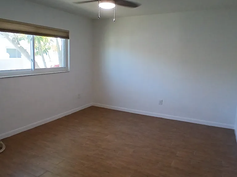4397 Harbor Hills Dr — Photo 10