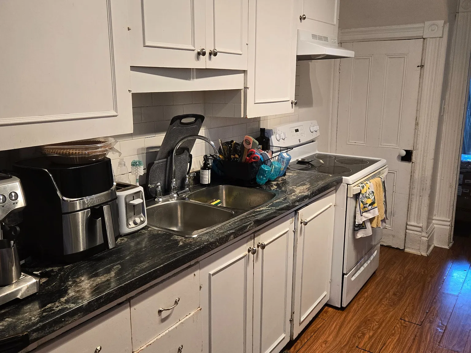 3 bed, $2,000 — Photo 4