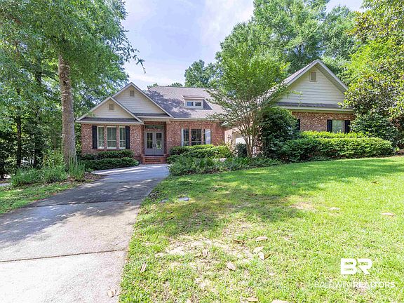 2nd image of 106 Ashton Ct