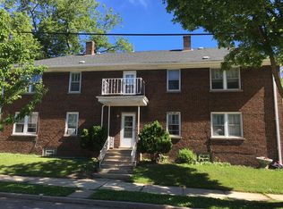 132 E Montana St FLOOR 2, Milwaukee, WI 53207