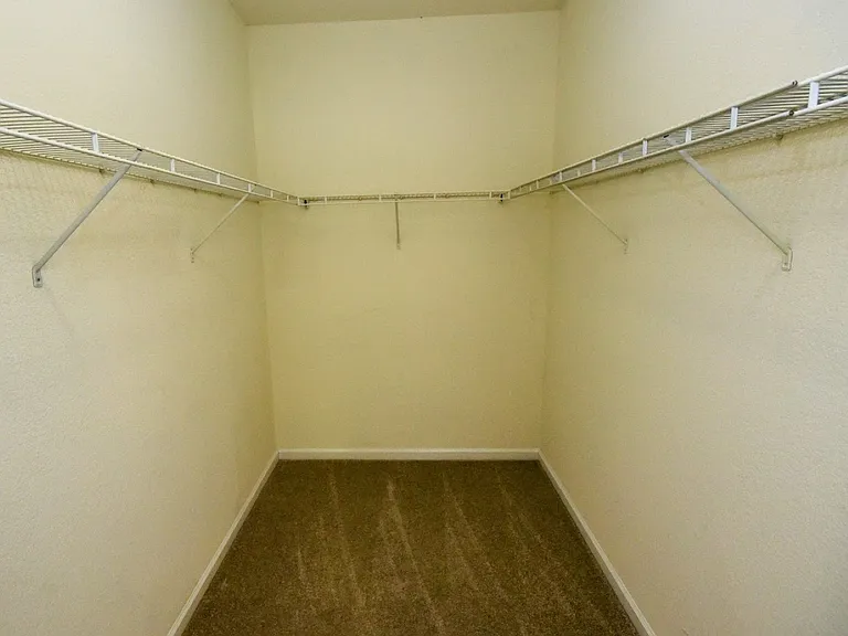 4115 Franklin St — Photo 20