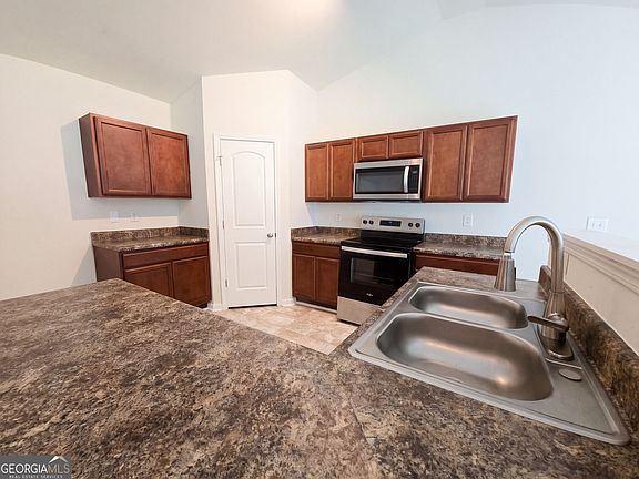2nd image of 1007 Haley St