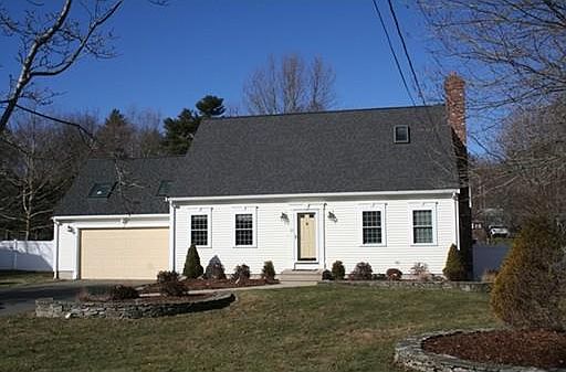 1st image of 15 Nelson Dr