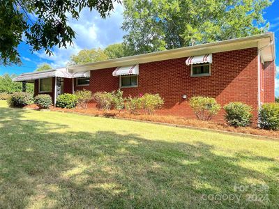 937 Page St, Mount Pleasant, NC, 28124