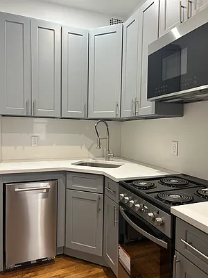 Rented by Owner | media 9