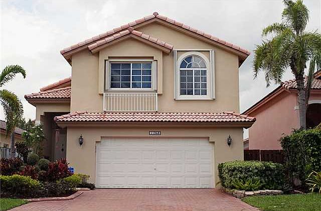 1st image of 11349 NW 52nd Ln