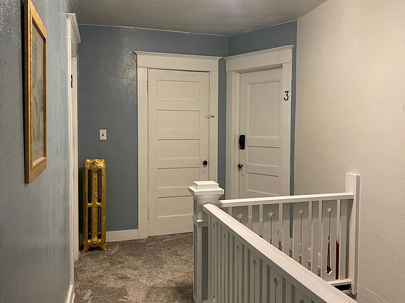 Top of stairs, 2nd Floor Landing