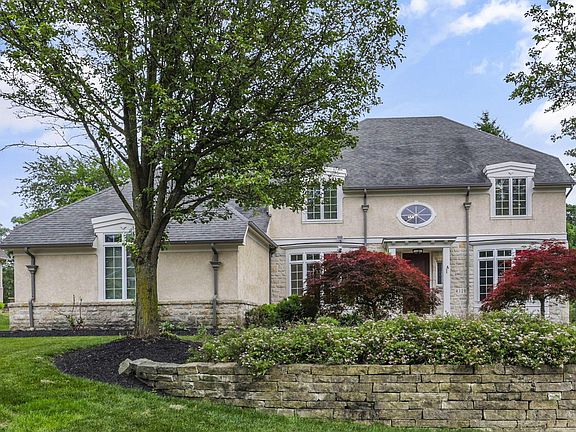 2nd image of 4329 Wyandotte Woods Blvd